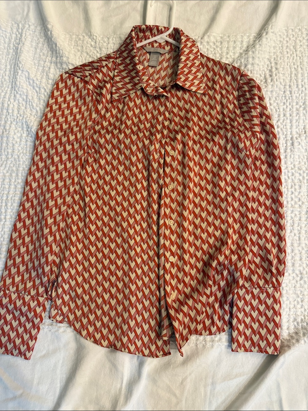 H&M Red and Cream Chevron-Patterned Button-Up Shirt